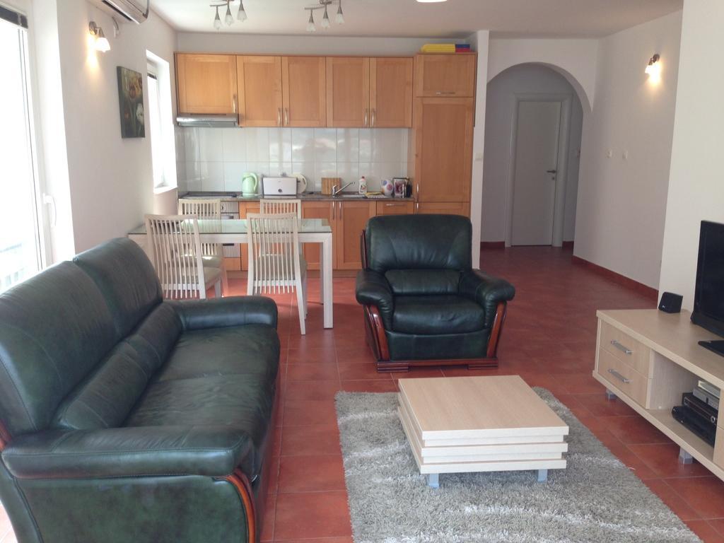 Apartment Fjord Waterfront Kotor Ngoại thất bức ảnh