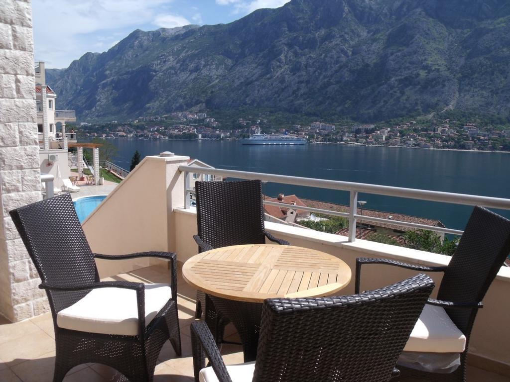 Apartment Fjord Waterfront Kotor Ngoại thất bức ảnh