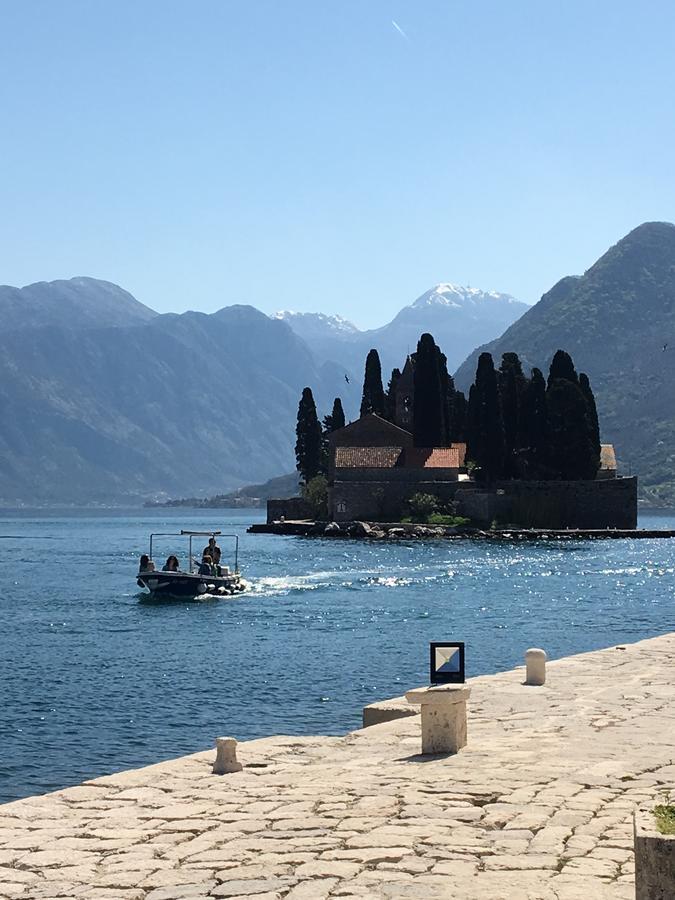 Apartment Fjord Waterfront Kotor Ngoại thất bức ảnh