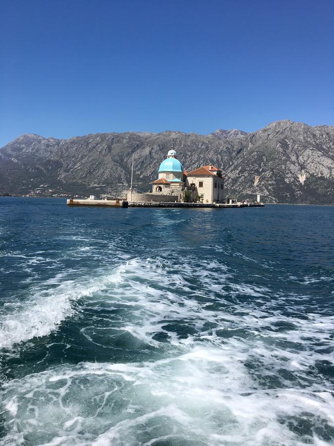 Apartment Fjord Waterfront Kotor Ngoại thất bức ảnh