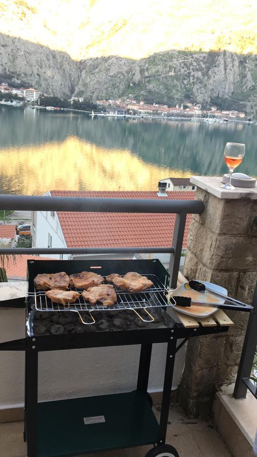 Apartment Fjord Waterfront Kotor Ngoại thất bức ảnh